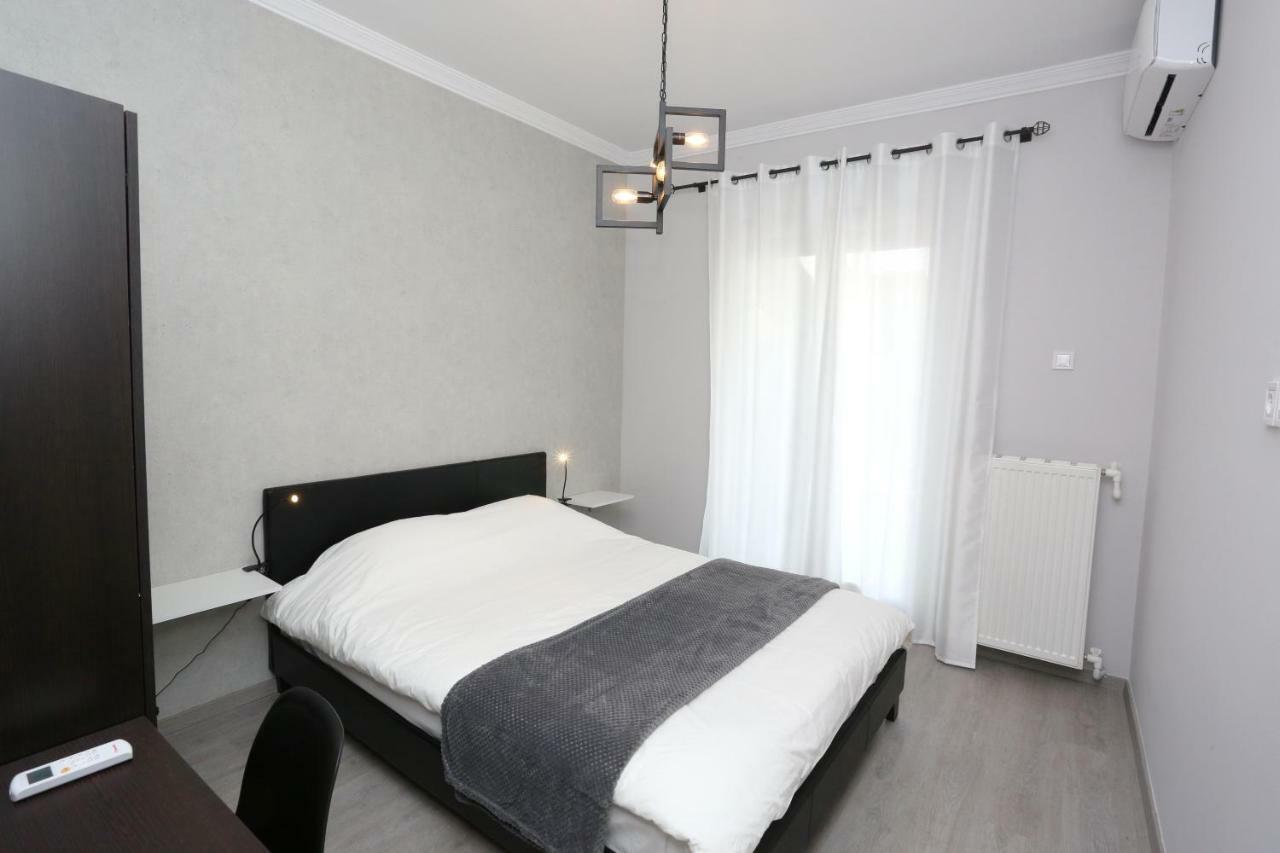 Oli'S Luxury Apartment テッサロニキ エクステリア 写真